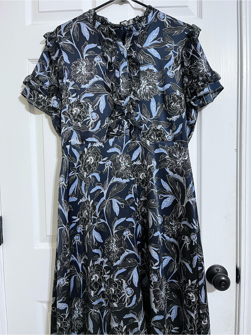 Antonio Melani Brynn Floral Silk Ruffle Dress Size 10